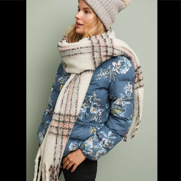 Anthropologie Accessories - Anthropologie Barrow Scarf